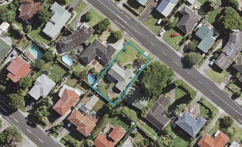 11 Lawrence Crescent, Hillpark, Auckland - Carousel 1