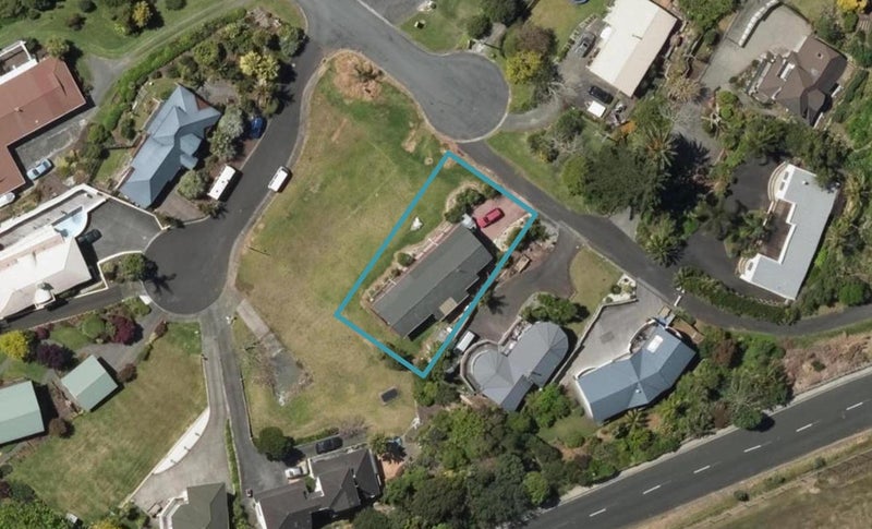 5 Johnson Street, Onerahi, Whangarei - Carousel 1