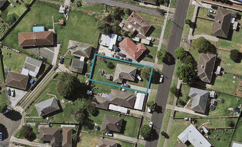 86 Otara Road, Otara, Auckland - Carousel 1