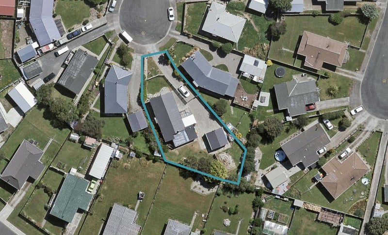 24 Burns Street, Kew, Invercargill - Carousel 1