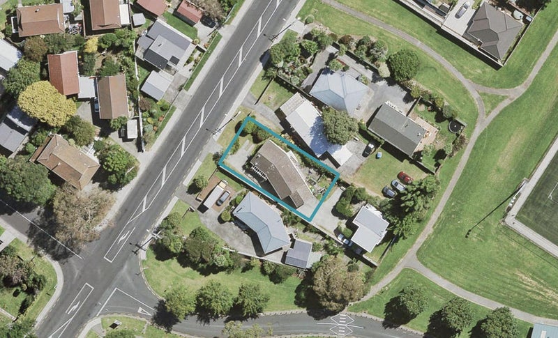 110 Seymour Road, Sunnyvale, Auckland - Carousel 1