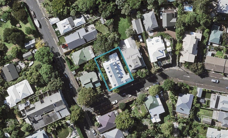 8 Cracroft Street, Devonport, Auckland - Carousel 1