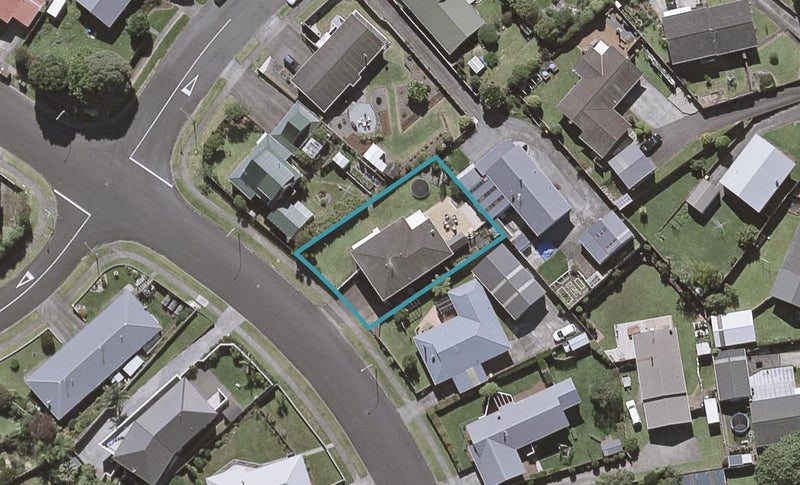 10 Ellesmere Avenue, Bell Block, New Plymouth - Carousel 1
