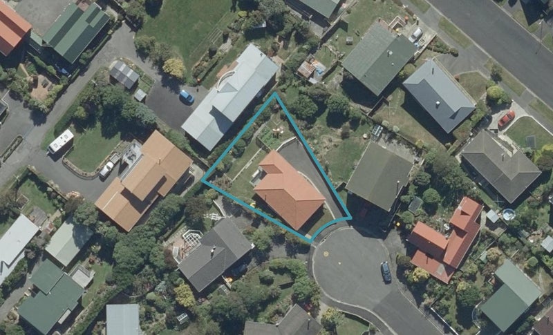 34 Botting Place, Waverley, Dunedin - Carousel 1