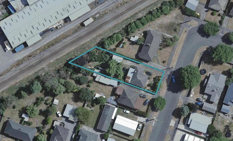 150 Essex Street, Masterton - Carousel 1