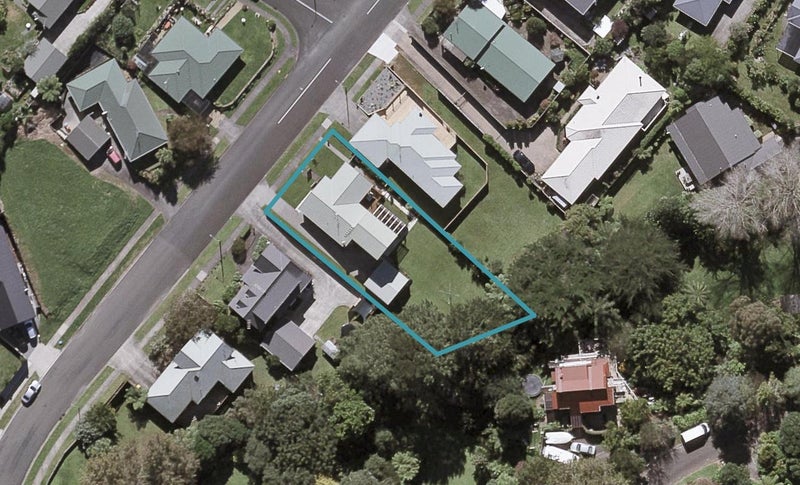9 Cyrus Street, Whalers Gate, New Plymouth - Carousel 1