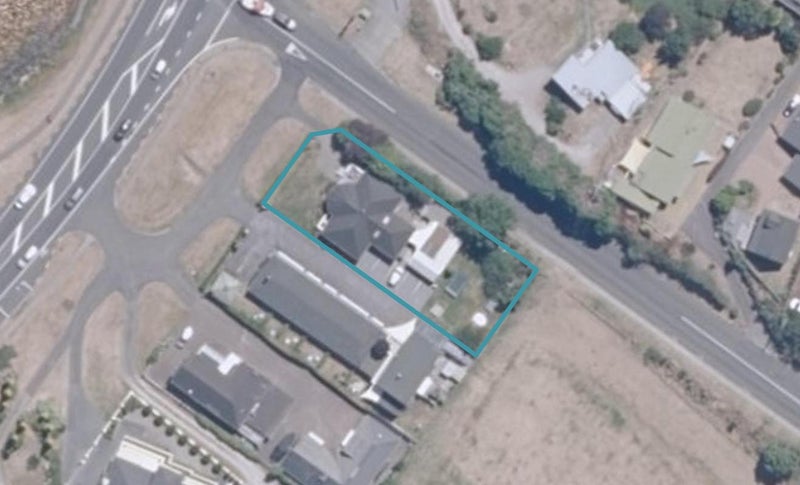 308 Lake Terrace, Two Mile Bay, Taupō - Carousel 1