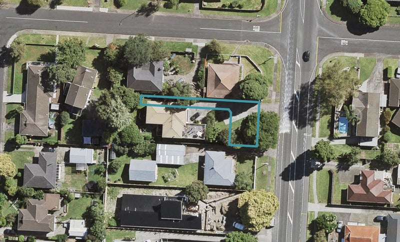 425C Great South Road, Opaheke, Papakura - Carousel 1