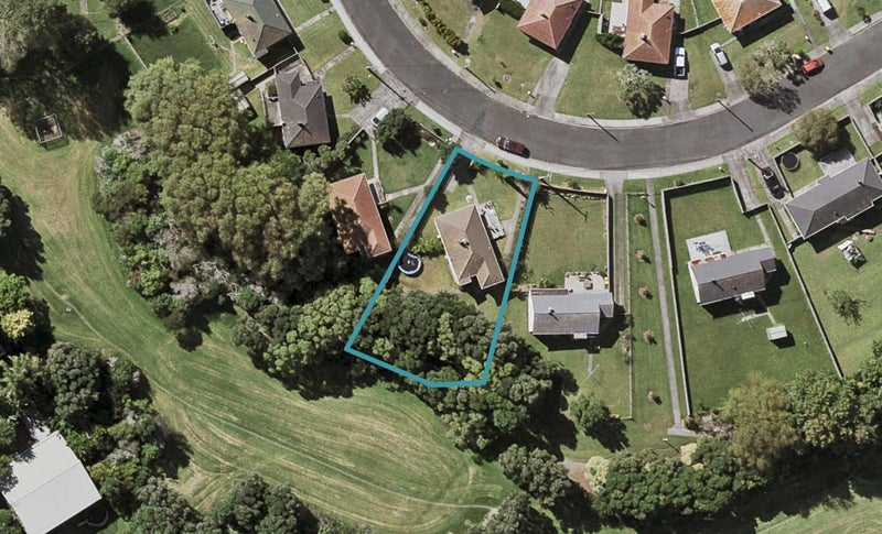51 Plymouth Crescent, Bayswater, Auckland - Carousel 1