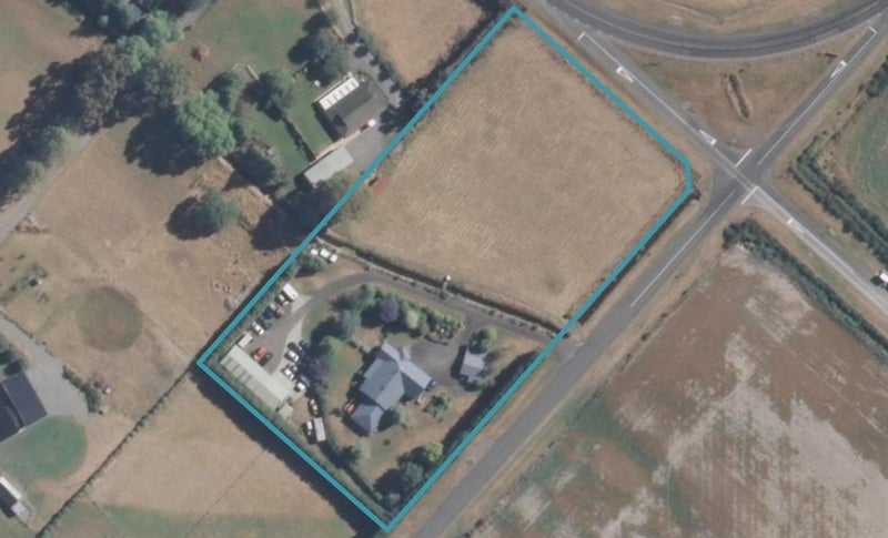 12 Milton Road South, Elgin, Ashburton - Carousel 1