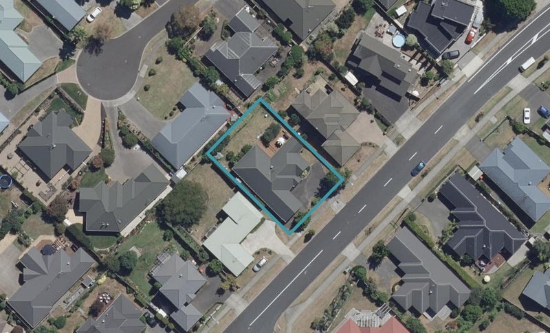 97 Rototuna Road, Rototuna, Hamilton - Carousel 1