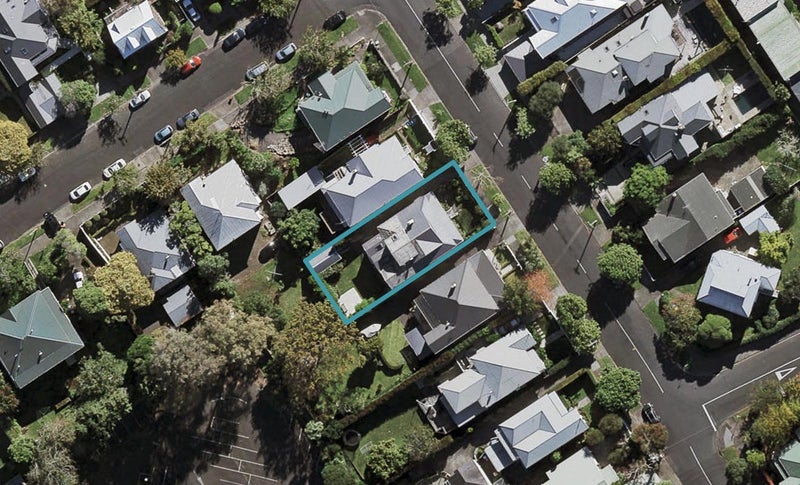 13 Ohinerau Street, Remuera, Auckland - Carousel 1