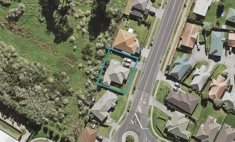23 Naylors Drive, Mangere, Auckland - Carousel 1