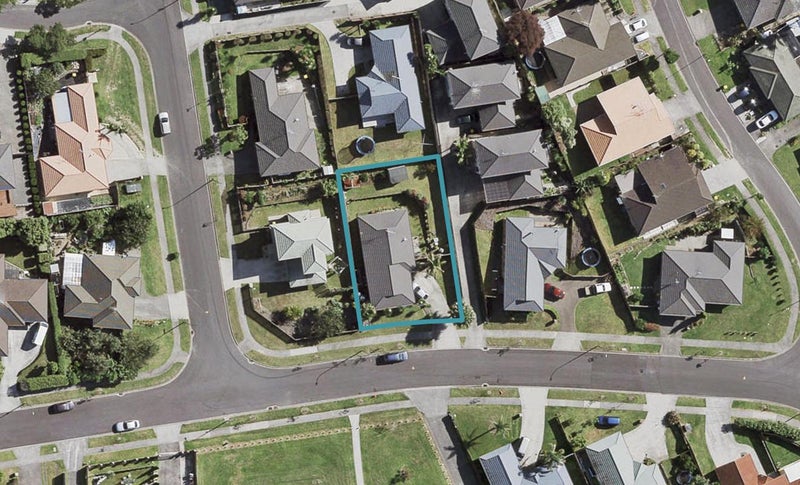 17 Saralee Drive, Manurewa, Auckland - Carousel 1