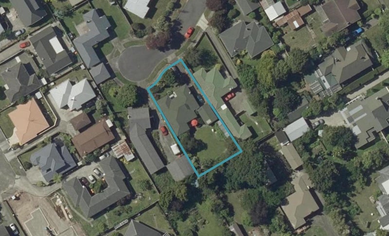 9 Chester Crescent, West End, Palmerston North - Carousel 1