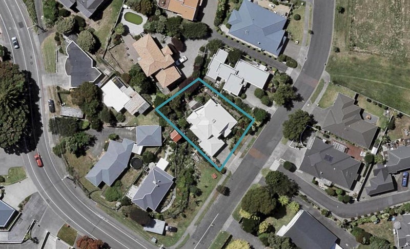 1 Avion Terrace, Raumati Beach, Paraparaumu - Carousel 1