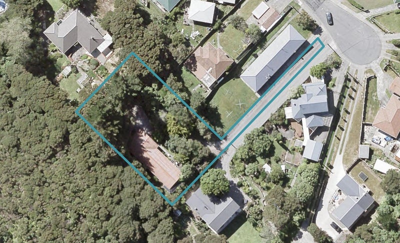 11 Karaka Street, Wainuiomata, Lower Hutt - Carousel 1