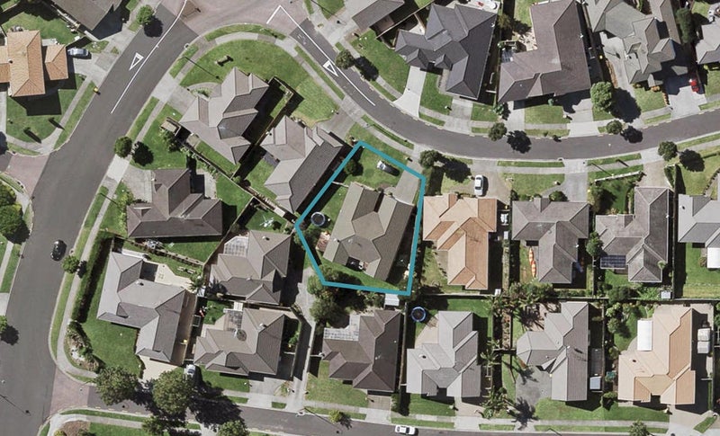 5 Shankill Place, East Tamaki, Auckland - Carousel 1