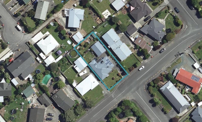 7 Cautley Street, Richmond - Carousel 1