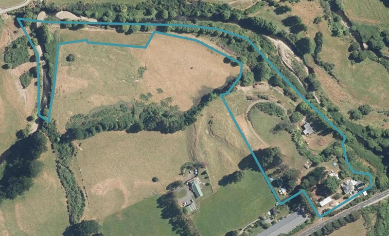 123 Parkes Line Road, Maymorn, Upper Hutt - Carousel 1