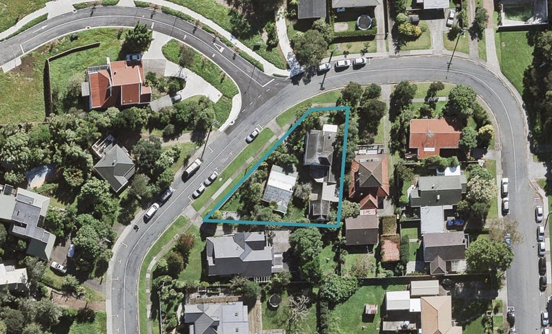 2/23 Park Avenue, Northcote, Auckland - Carousel 1