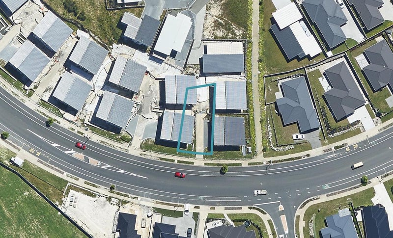 311 Lakes Boulevard, Pyes Pa, Tauranga - Carousel 1