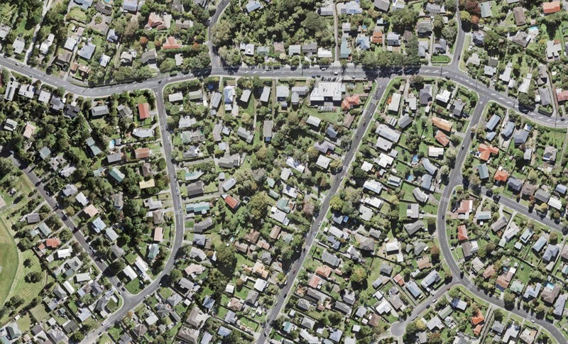 7/11 Stottholm Road, Titirangi, Auckland - Carousel 1
