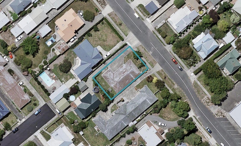 618 Whitehead Road, Saint Leonards, Hastings - Carousel 1