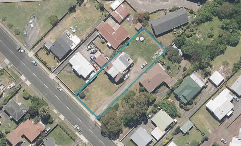 14 Puriri Street, Gonville, Whanganui - Carousel 1