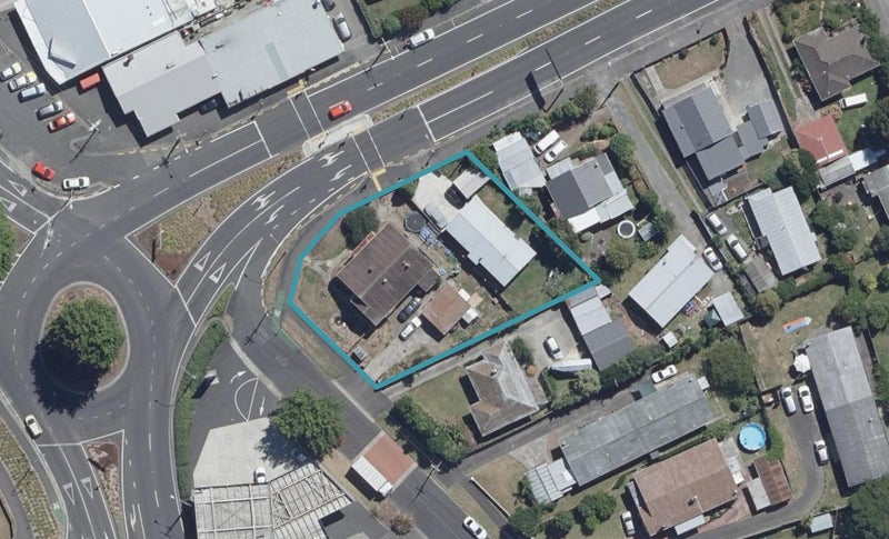 4 Normandy Avenue, Melville, Hamilton - Carousel 1