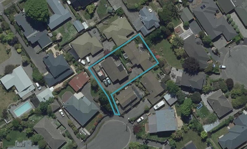 2/33B Lansbury Avenue, Strowan, Christchurch - Carousel 1