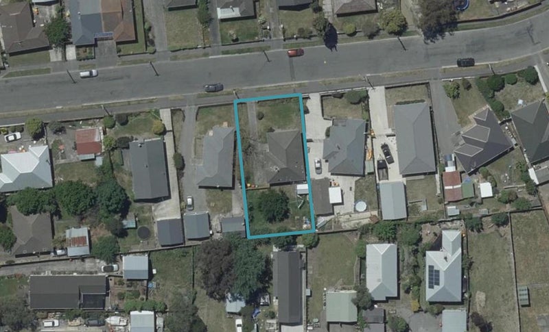 10 Vancouver Crescent, Wainoni, Christchurch - Carousel 1