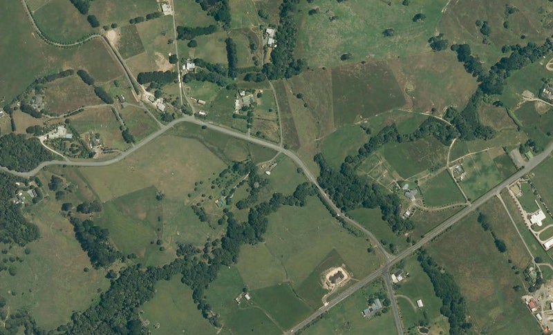 37 Pebble Brook Road, Waitoki, Silverdale - Carousel 1