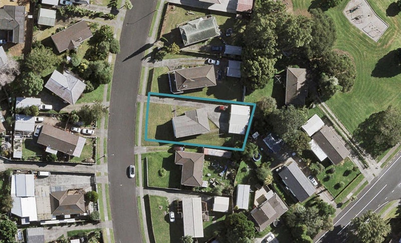 7 Limond Street, Randwick Park, Auckland - Carousel 1