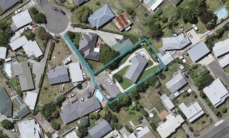 209 Caroline Place, Mayfair, Hastings - Carousel 1