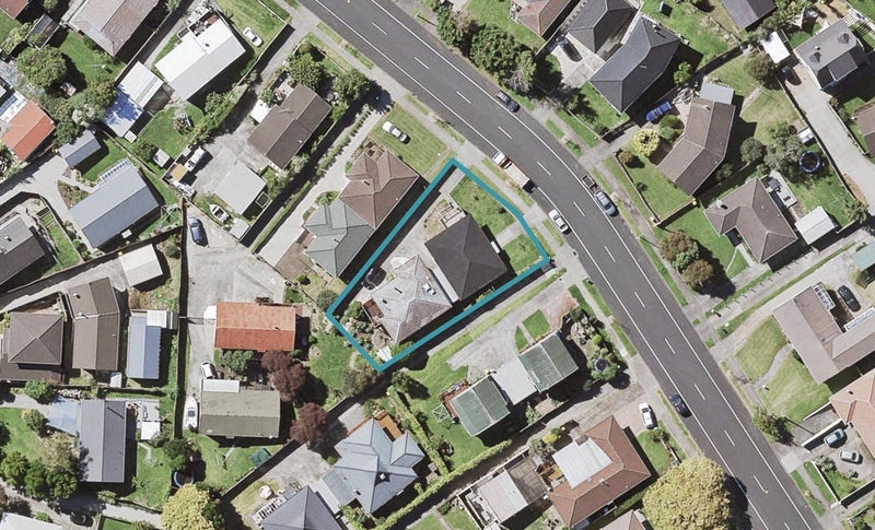 2/42 Cherry Road, Bucklands Beach, Auckland - Carousel 1