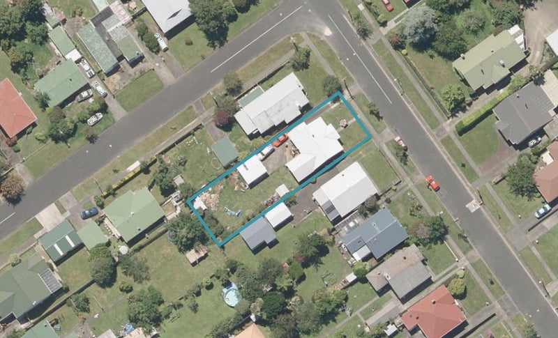 35 Mitchell Street, Aramoho, Whanganui - Carousel 1