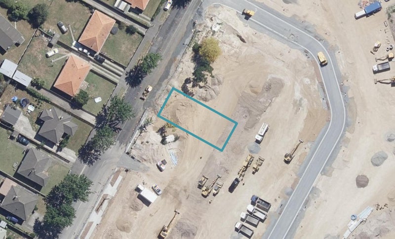 22 Old Farm Road, Hamilton East, Hamilton - Carousel 1