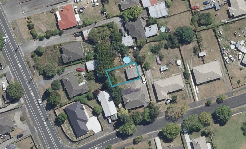 3/7 Sare Crescent, Fairfield, Hamilton - Carousel 1