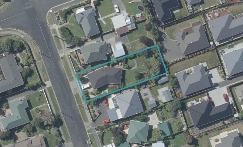 11 Vulcan Road, Waldronville, Dunedin - Carousel 1