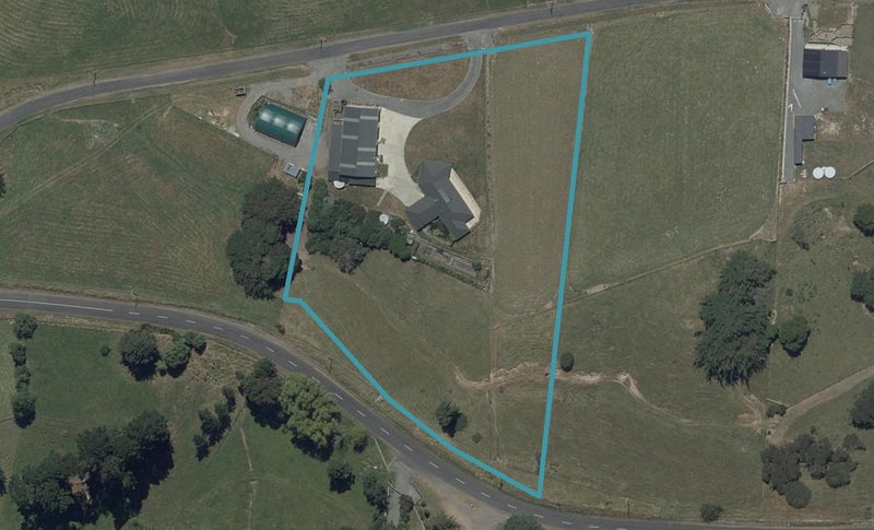 75 Stewart Street, Halcombe, Feilding - Carousel 1