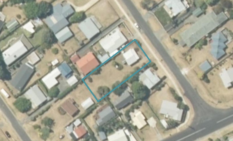 225 Kiwi Road, Whangamatā - Carousel 1