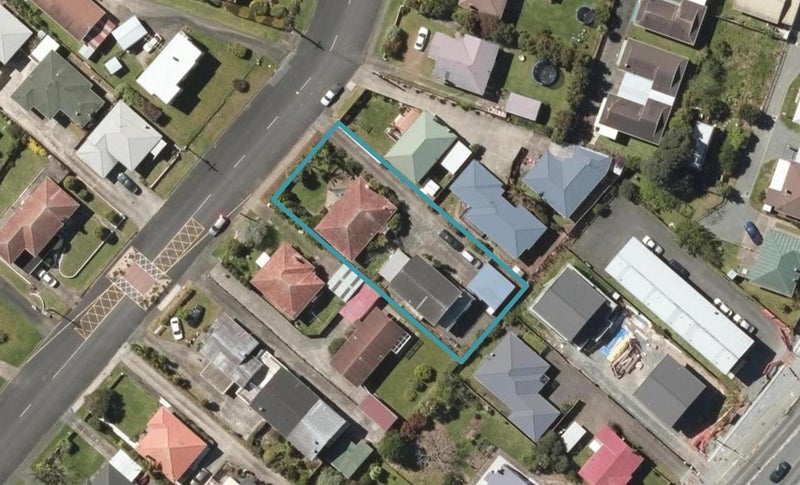 2/9 Fifth Avenue, Avenues, Whangarei - Carousel 1