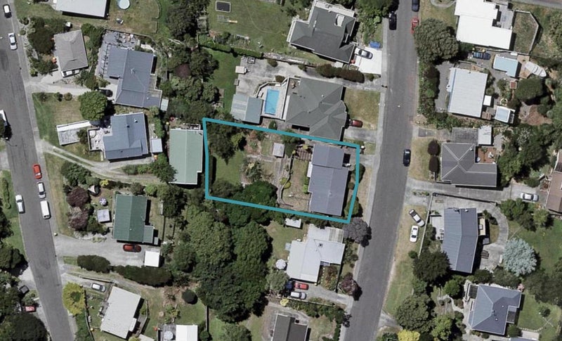 38 Margaret Road, Raumati Beach, Paraparaumu - Carousel 1
