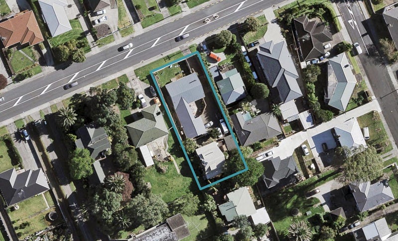 1/35 Orams Road, Hillpark, Auckland - Carousel 1