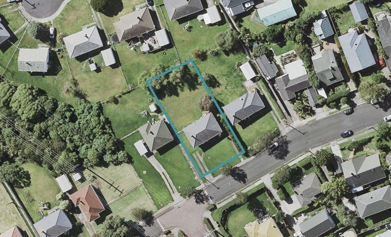 40 Egremont Street, Belmont, Auckland - Carousel 1
