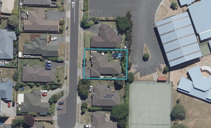 5 Glengoyne Place, Rototuna, Hamilton - Carousel 1