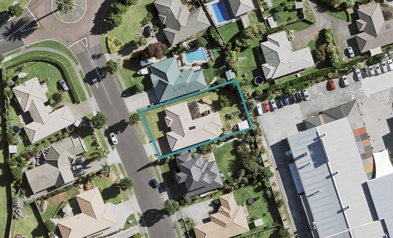 125 Longford Park Drive, Takanini, Auckland - Carousel 1