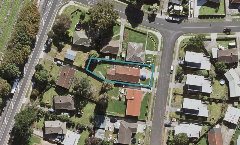 1A Vickers Crescent, Mangere, Auckland - Carousel 1