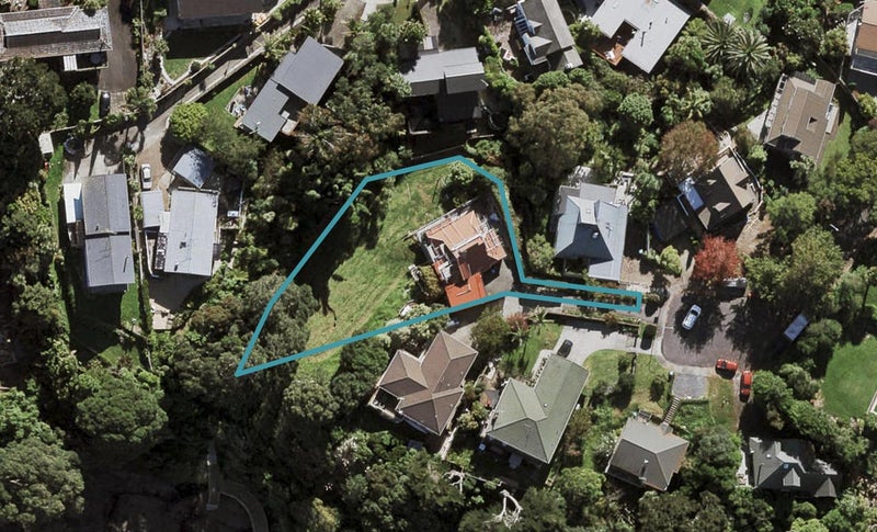 5 Bamfield Place, Hillsborough, Auckland - Carousel 1